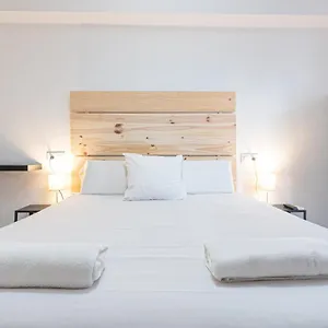 Хостел Easy Sants By Bossh! (adults Only), Барселона